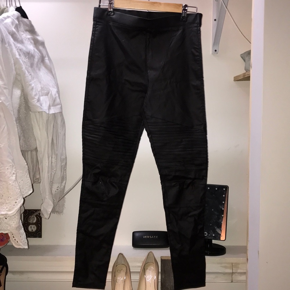 Leather leggings